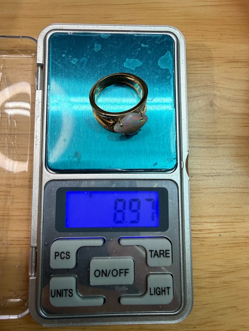 14k Gold Australian Opal Statement Ring - Picture 11 of 13